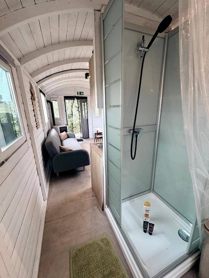 Foto 13 von 21: Triple Room with Garden View
