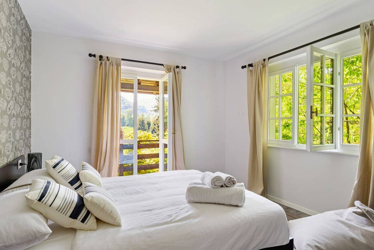 Foto 3 von 25: Ferienwohnung für 8 Personen mit Garten
