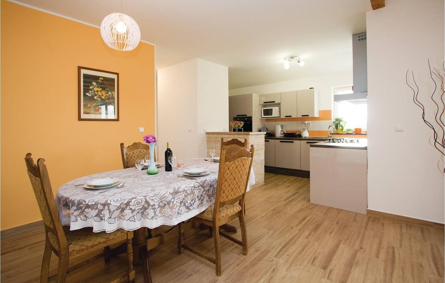 Foto 12 von 29: Geräumige 2-Zimmer-Wohnung mit WLAN, Pool und Terrasse