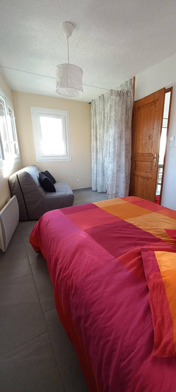 Foto 6 von 16: „Aux Aurores“ – Charmante Wohnung mit Balkon und Bergblick