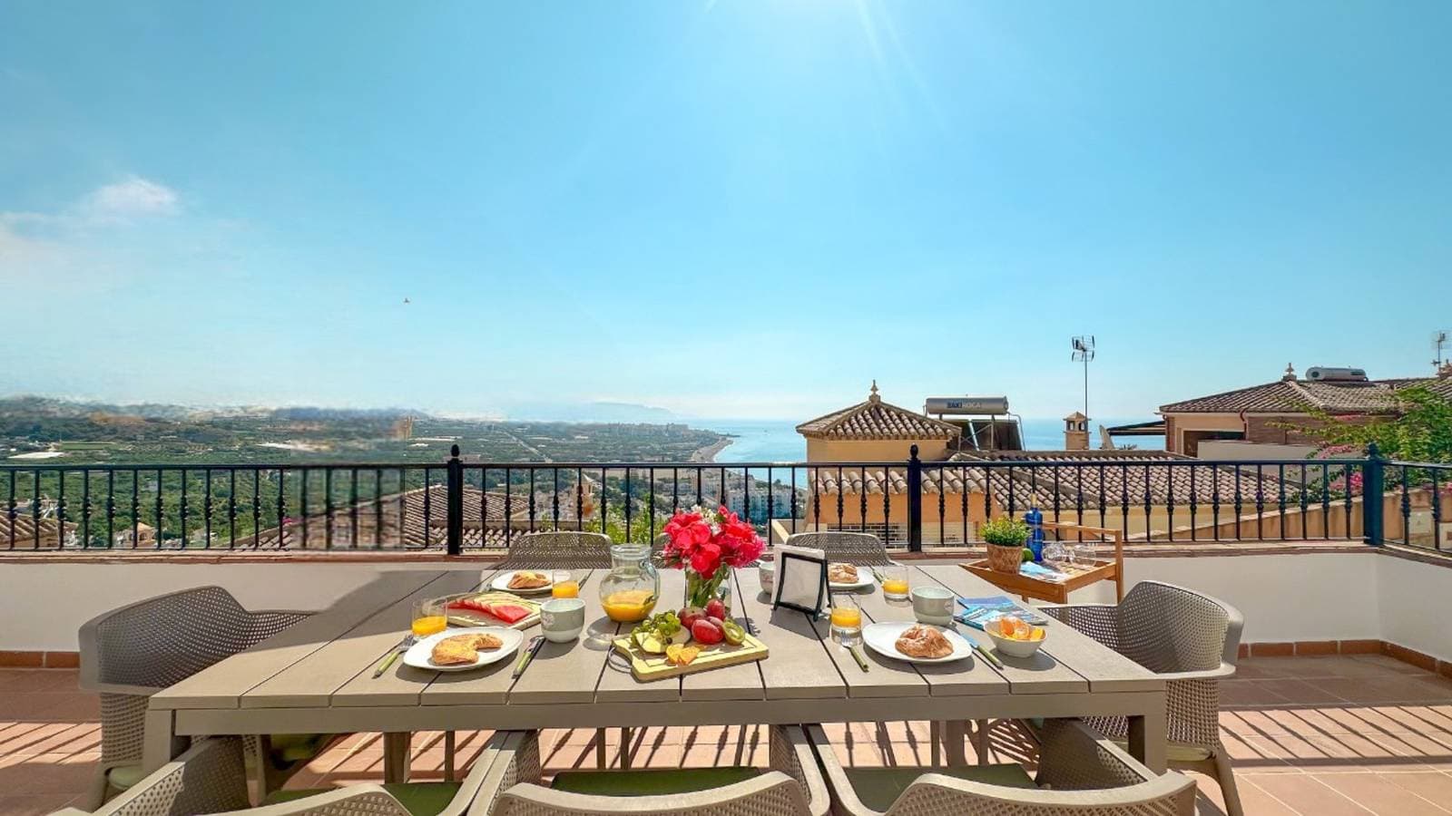 Foto 6 von 41: Casa Balcón del Mar con Piscina Privada en Nerja