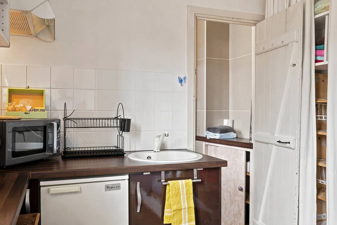 Foto 5 von 30: Bed & Breakfast 'Le Studio Miroir Aux Fées Bordeaux' mit WLAN