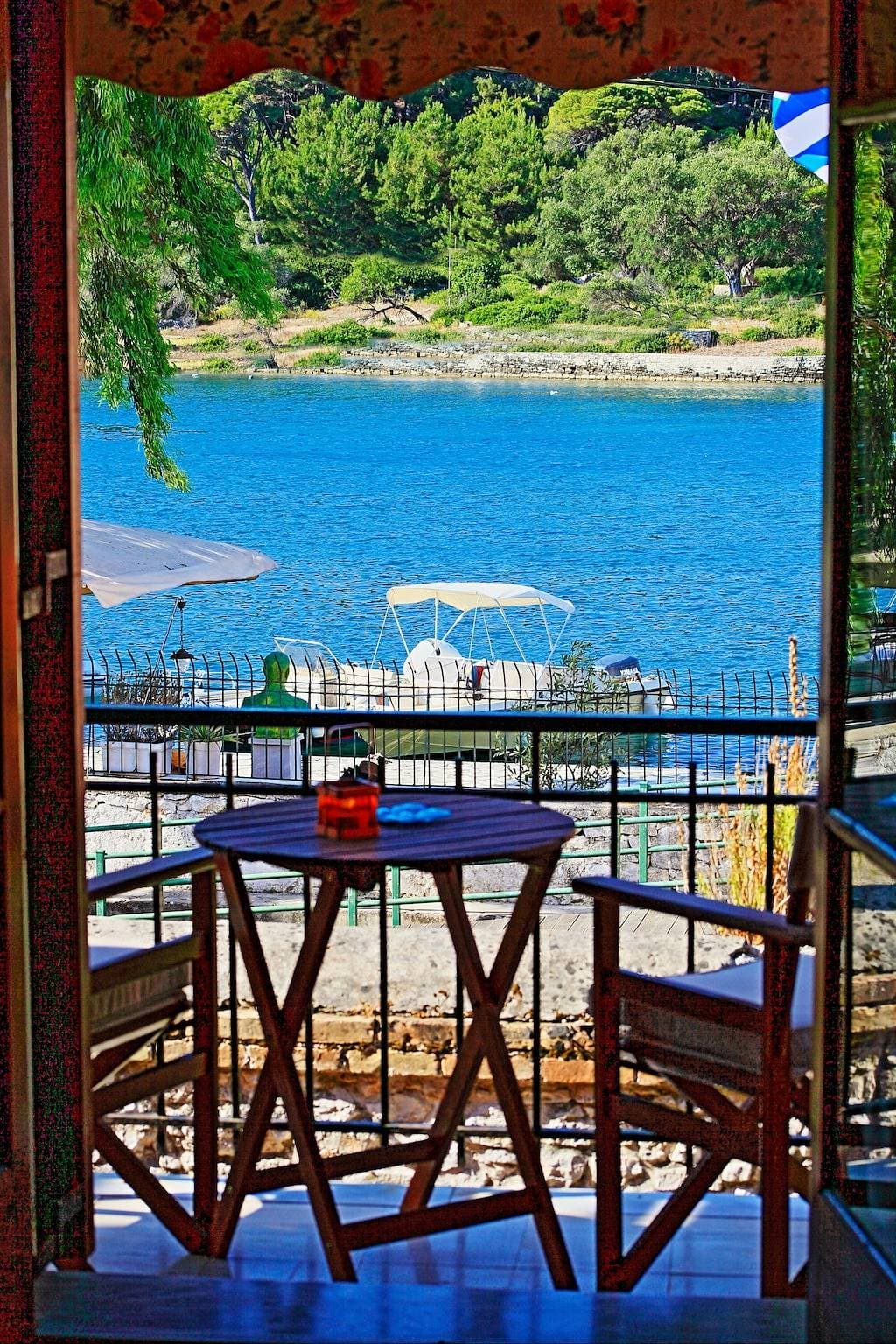 Foto 4 von 32: Nina: Gaios Waterfront Apartment