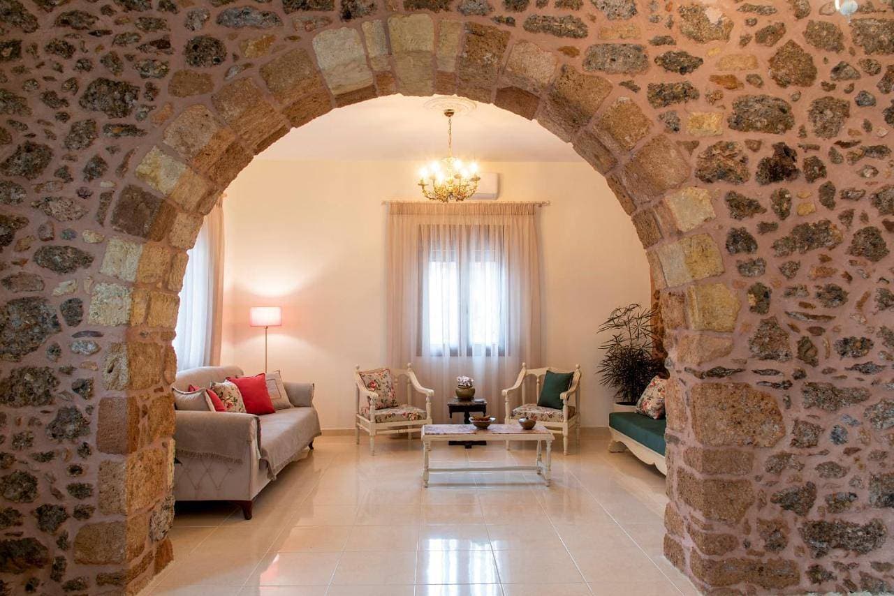 Polidoros house 1