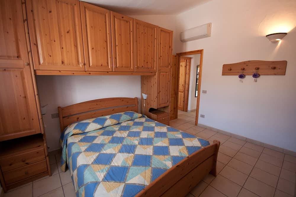 Foto 5 von 30: Ferienwohnung mit Blick auf das Meer in einem  Wohnkomplex mit Swimmingpool