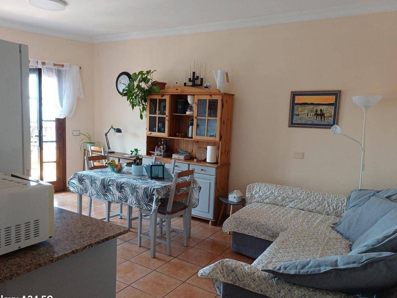 Foto 7 von 58: One-Bedroom Apartment with Balcony