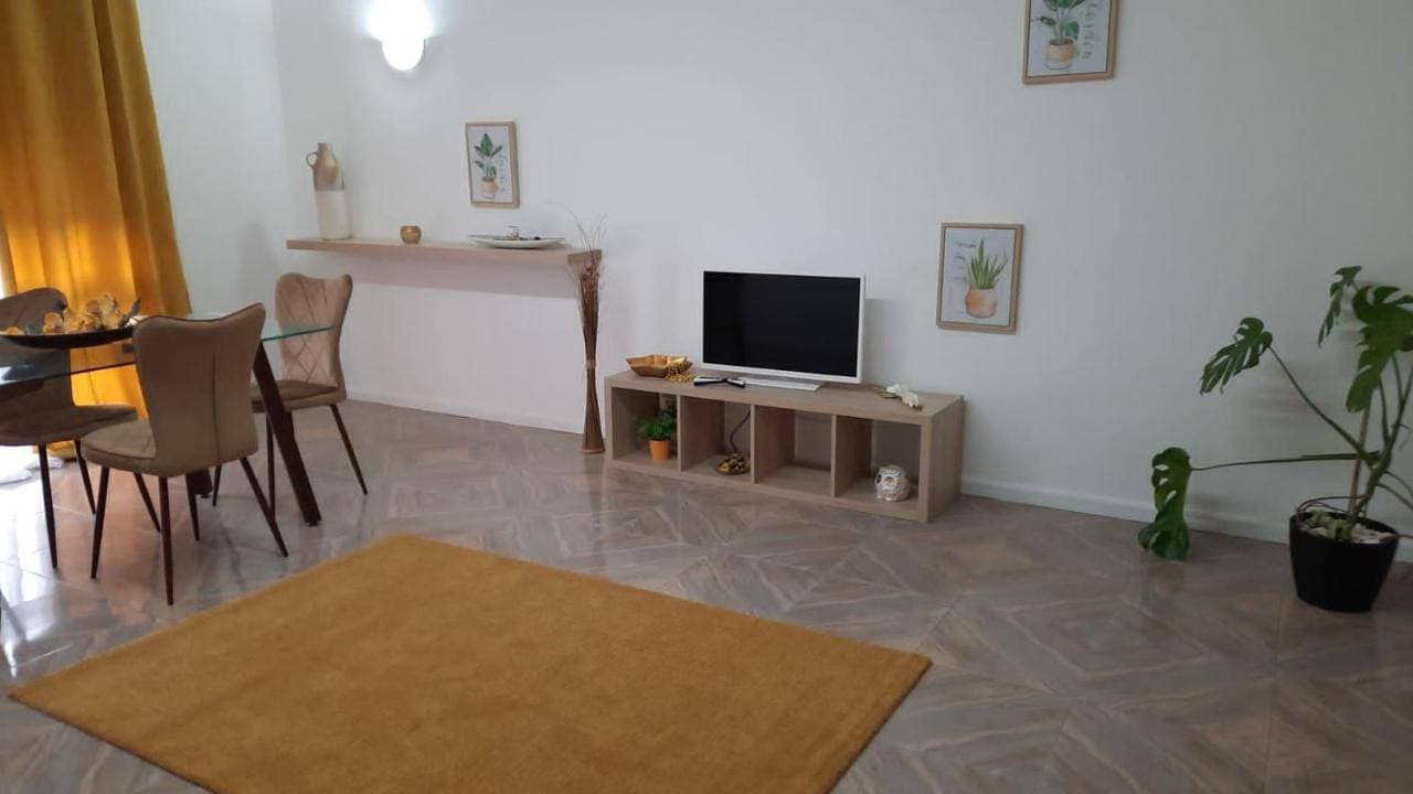 Foto 6 von 14: Three-Bedroom Apartment