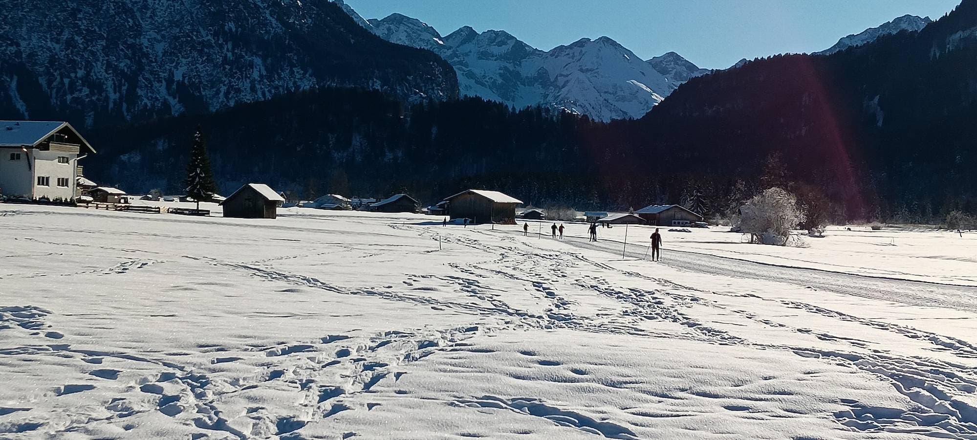 Foto 13 von 33: Ferienwohnung Nebelhorn mit Bergblick, Balkon und Wi-Fi