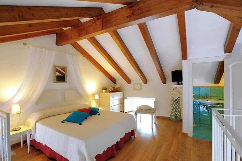 Foto 2 von 30: Gorgeous Loft Apartments  with Pool in Amalfi Town by Amalfivacation.It