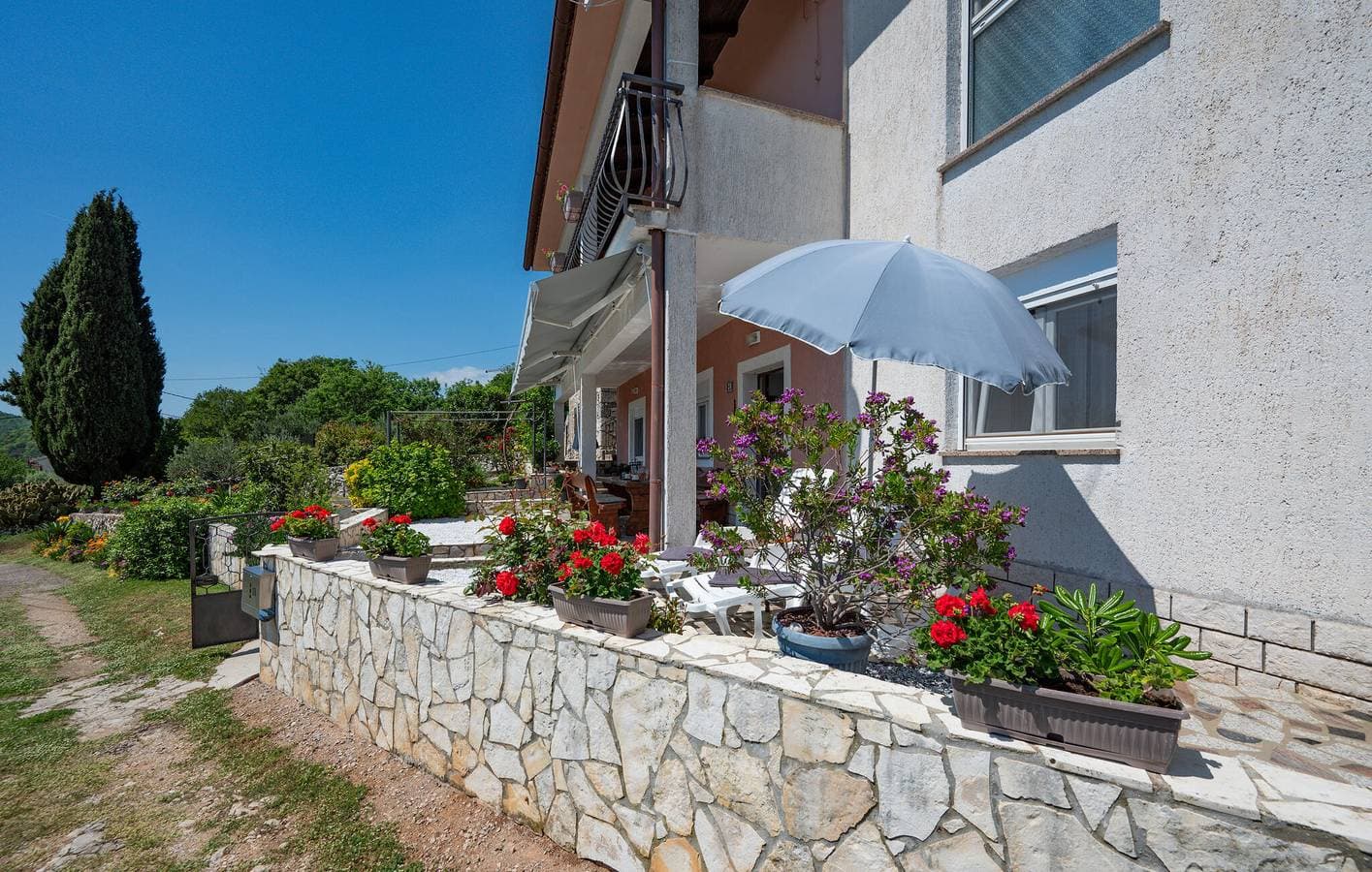 Foto 9 von 39: Apartment am Meer mit Terrasse, Parkplatz und WLAN – 1000 m vom Strand entfernt