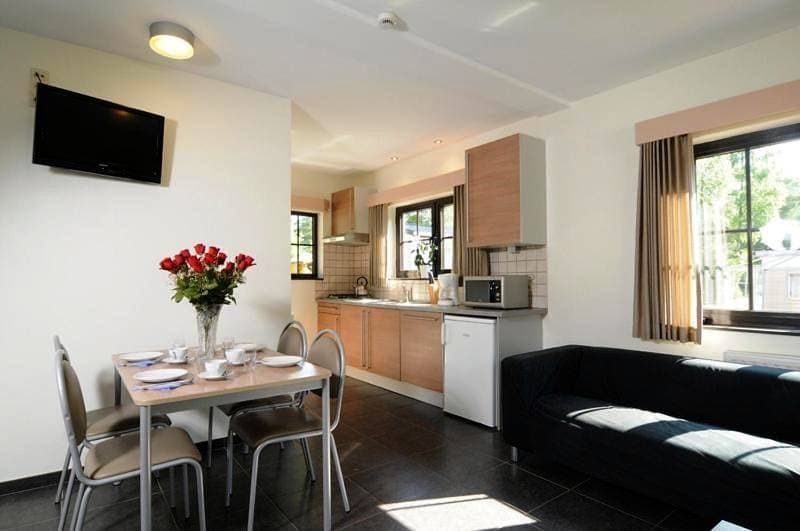 Foto 4 von 25: Two-Bedroom Holiday Home