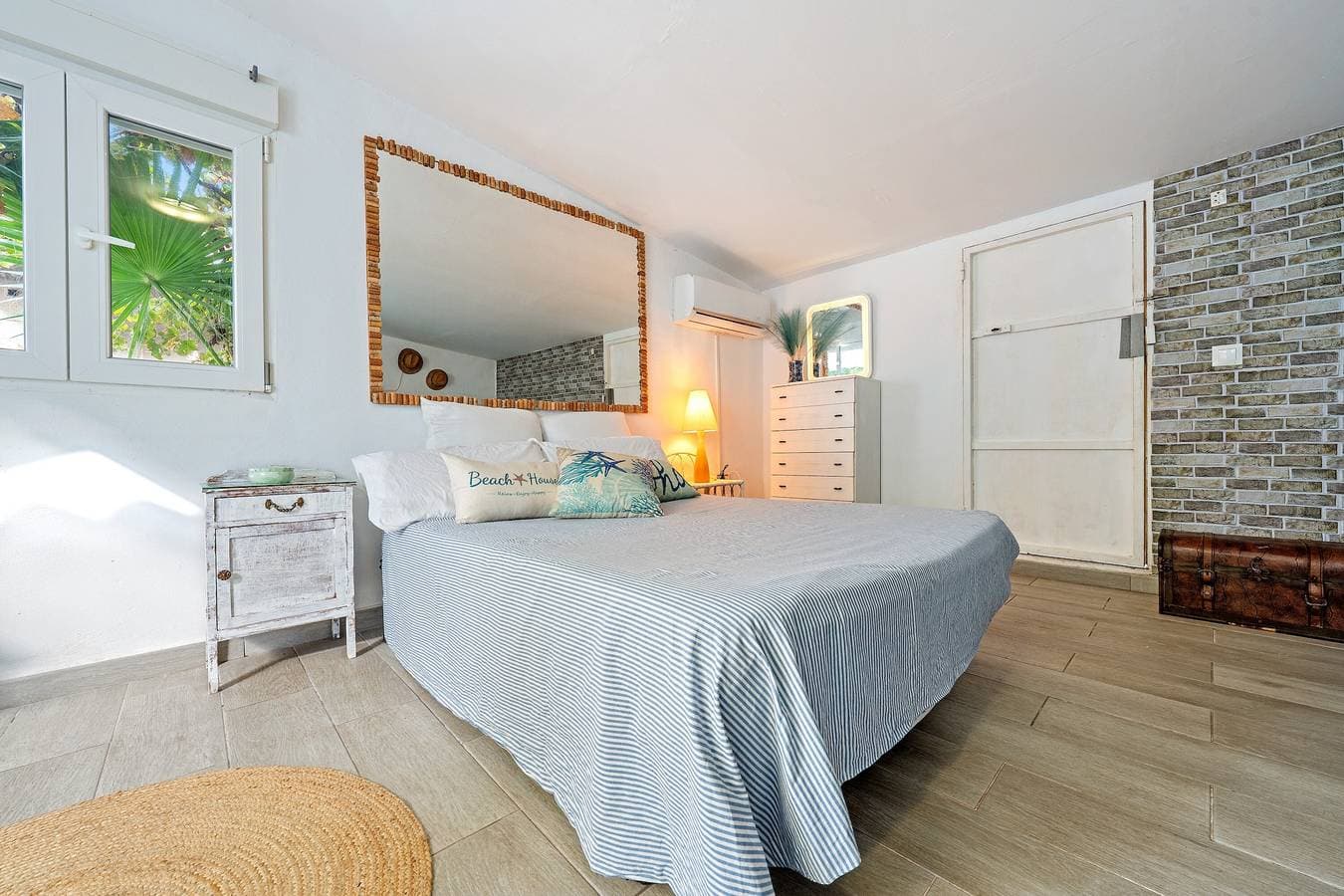 Foto 10 von 25: Ferienhaus 'Preciosa' mit privatem Garten, WLAN und Klimaanlage