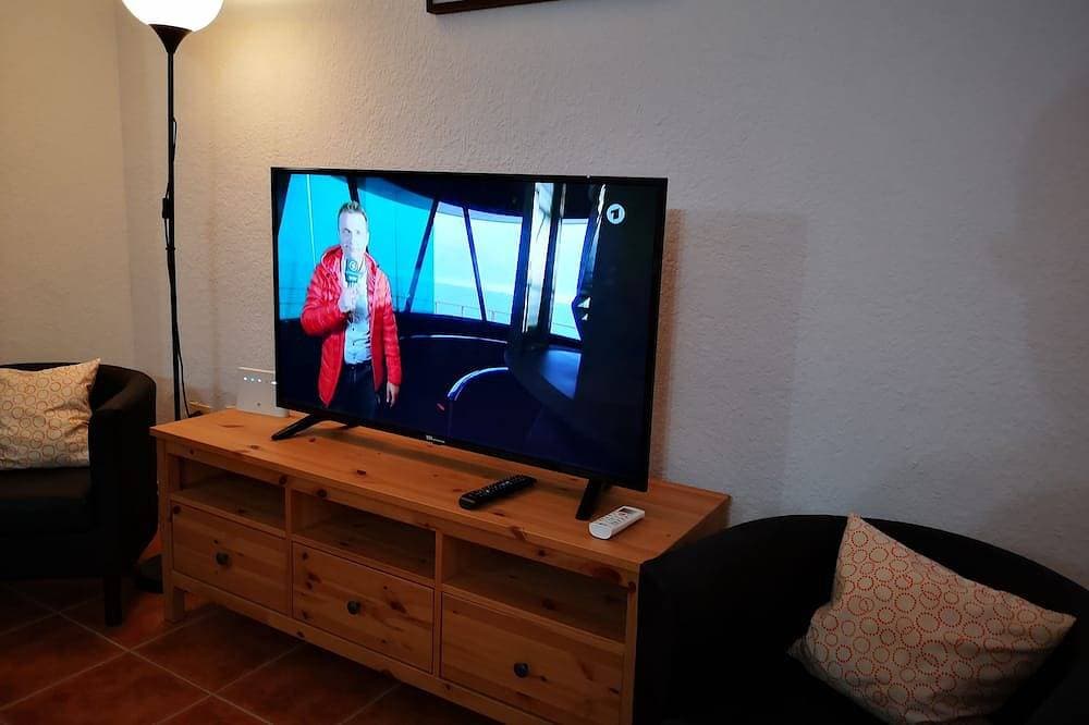 Foto 8 von 22: Ferienwohnung mit Sonnenterrasse und Meeresblick