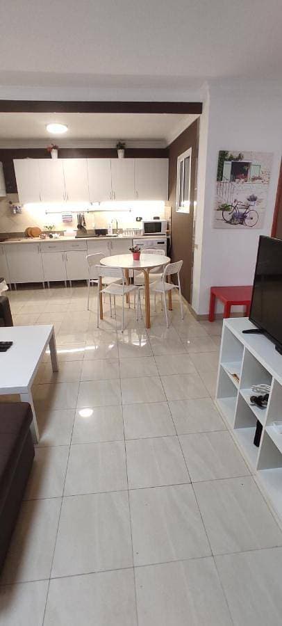 Foto 5 von 58: Two-Bedroom Apartment