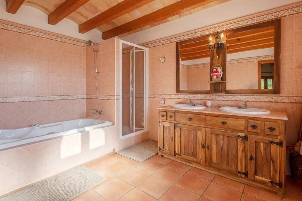 Foto 7 von 30: Renoviertes Ferienhaus in Sant Carles De Peralta mit Eigenem Pool