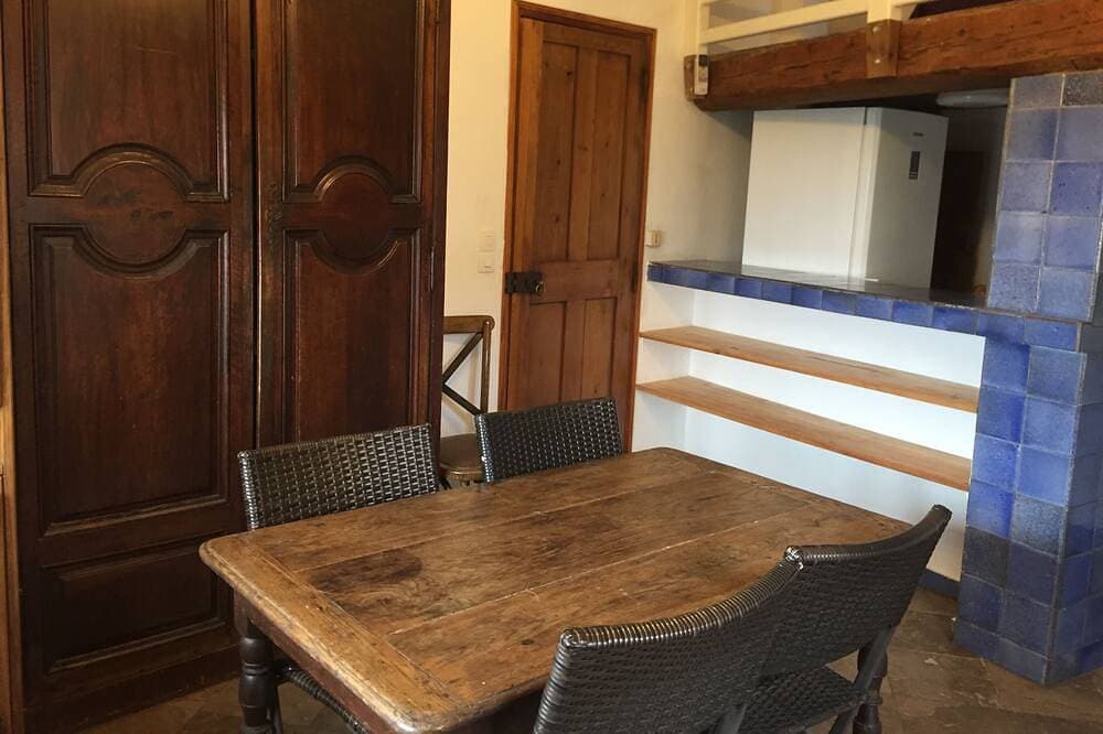 Foto 12 von 18: Einstöckigen Haus im Dorf Ramatuelle 4 bis 6 Personen, mit Garten