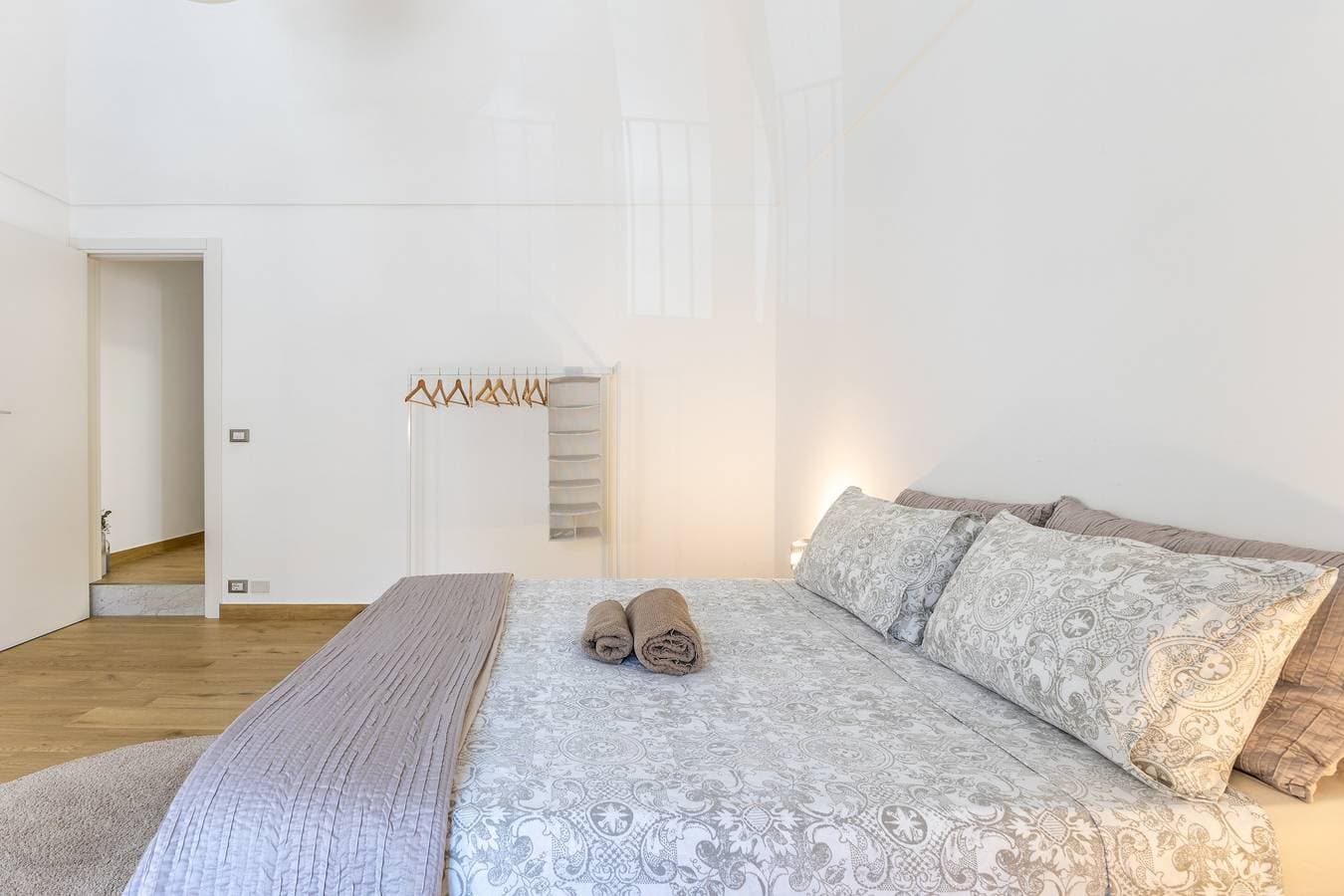 Foto 3 von 20: Apartment 'Vico21 im Zentrum von Modica' mit Balkon, WLAN und Klimaanlage