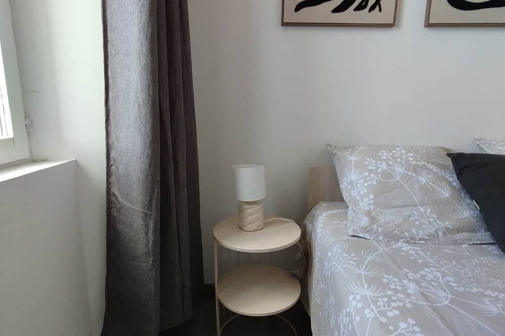 Foto 5 von 20: L'Escale en Provence: village center, air conditioning, wifi
