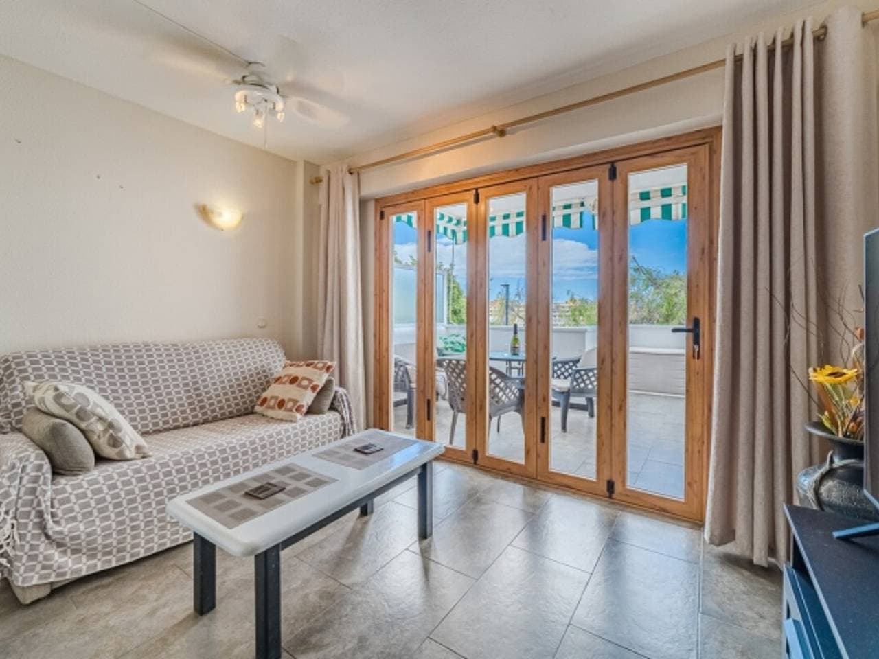 Foto 8 von 24: Modernes Studio in Costa Adeje mit großer Terrasse