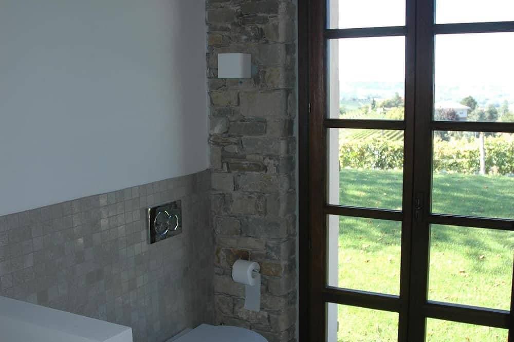 Foto 6 von 30: Luxusvilla In Den Piemont-Weinbergen - 265m2 - 10 Pers. - 5x14m Pool