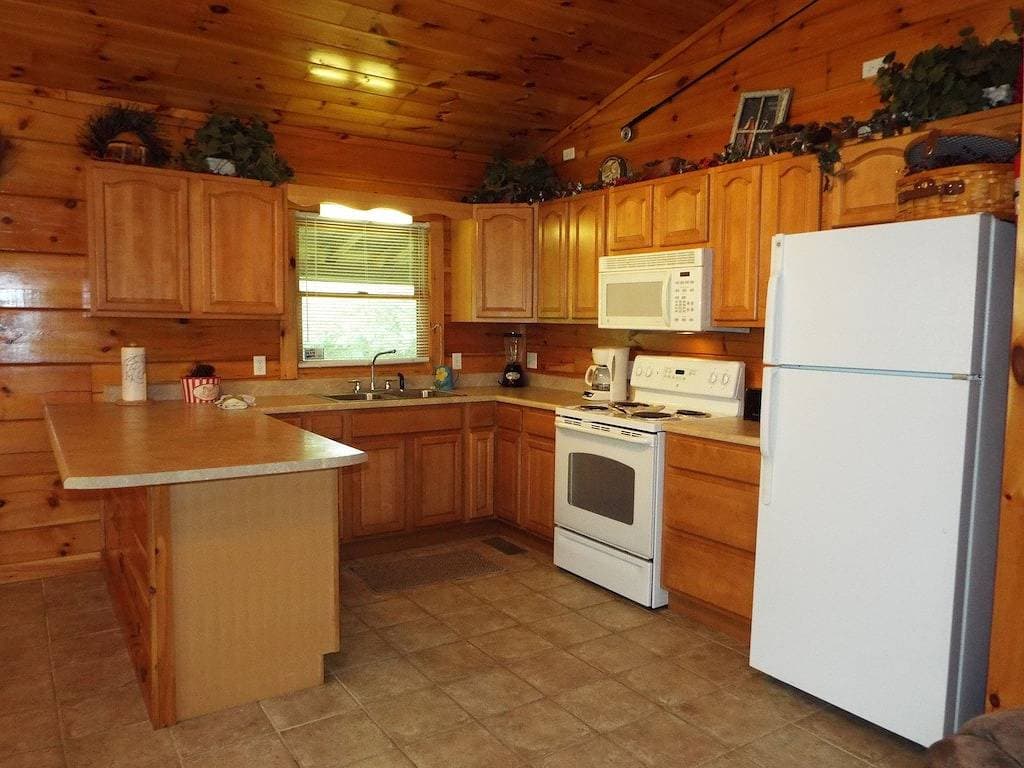 Foto 11 von 33: \"Sweet Life\" * Log Cabin auf Cosby Creek mit Wifi-