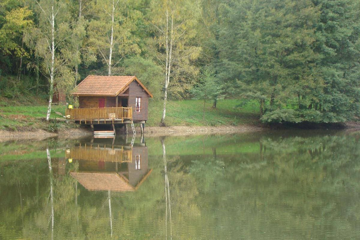 La cabane au bord de l'eau 1