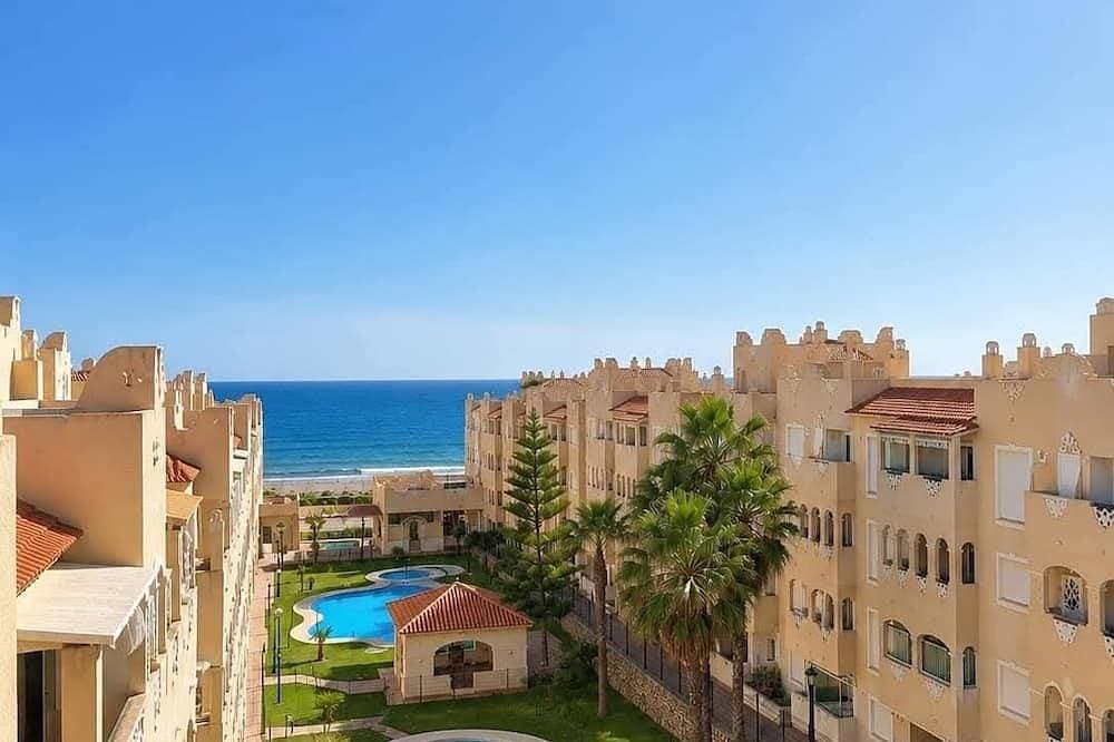 Playamar Retamar, is in first line of beach, urbanization with swimming pool. 1