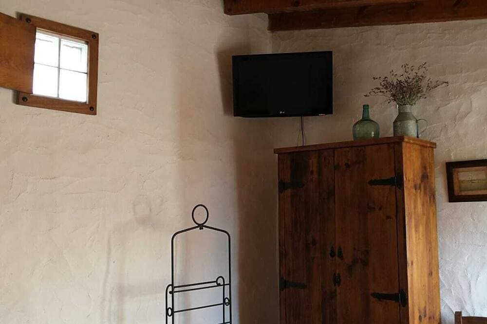 Foto 7 von 20: Schönes Landhaus mit Terrasse, Meer- und Bergblick
