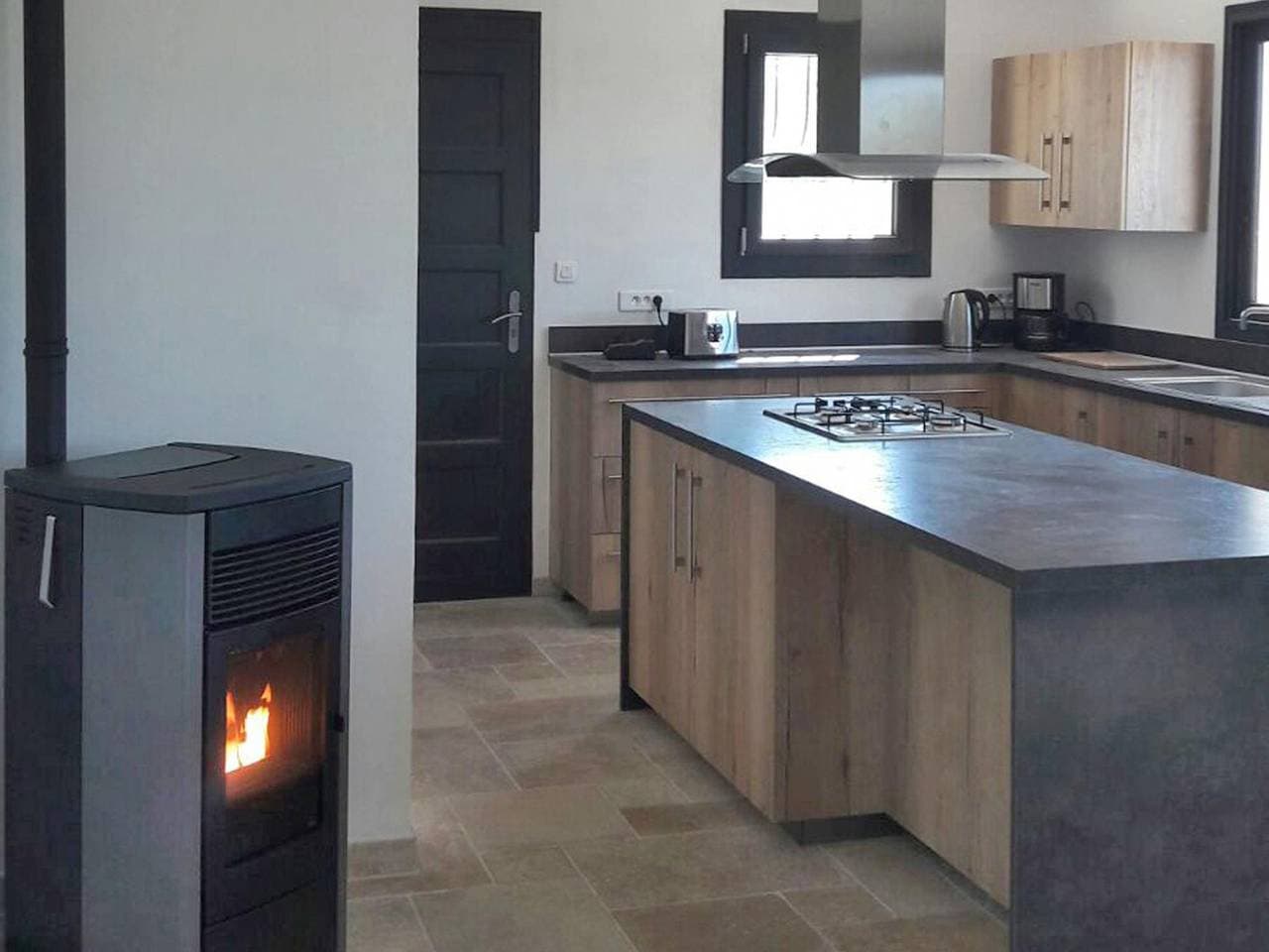 Foto 11 von 37: Ferienhaus für 5 Personen mit Pool