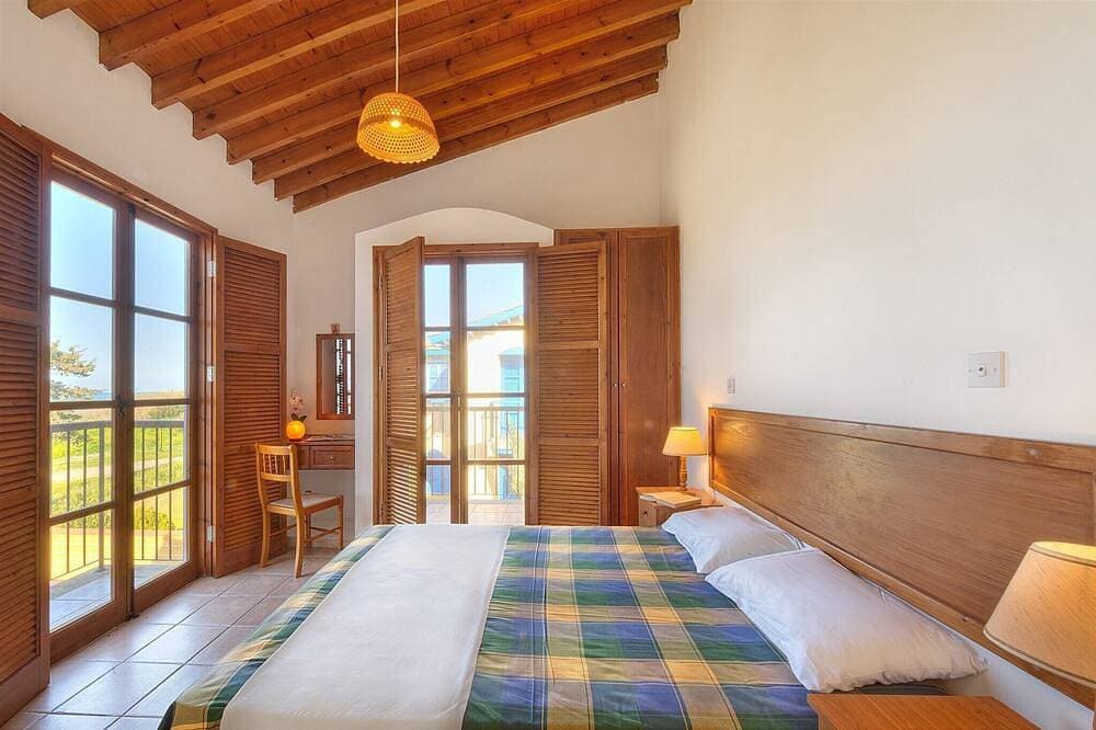 Foto 5 von 30: Latchi Beach Villas - 2-Bett-Villa - Atemberaubender Meerblick - Privater Pool - Wifi