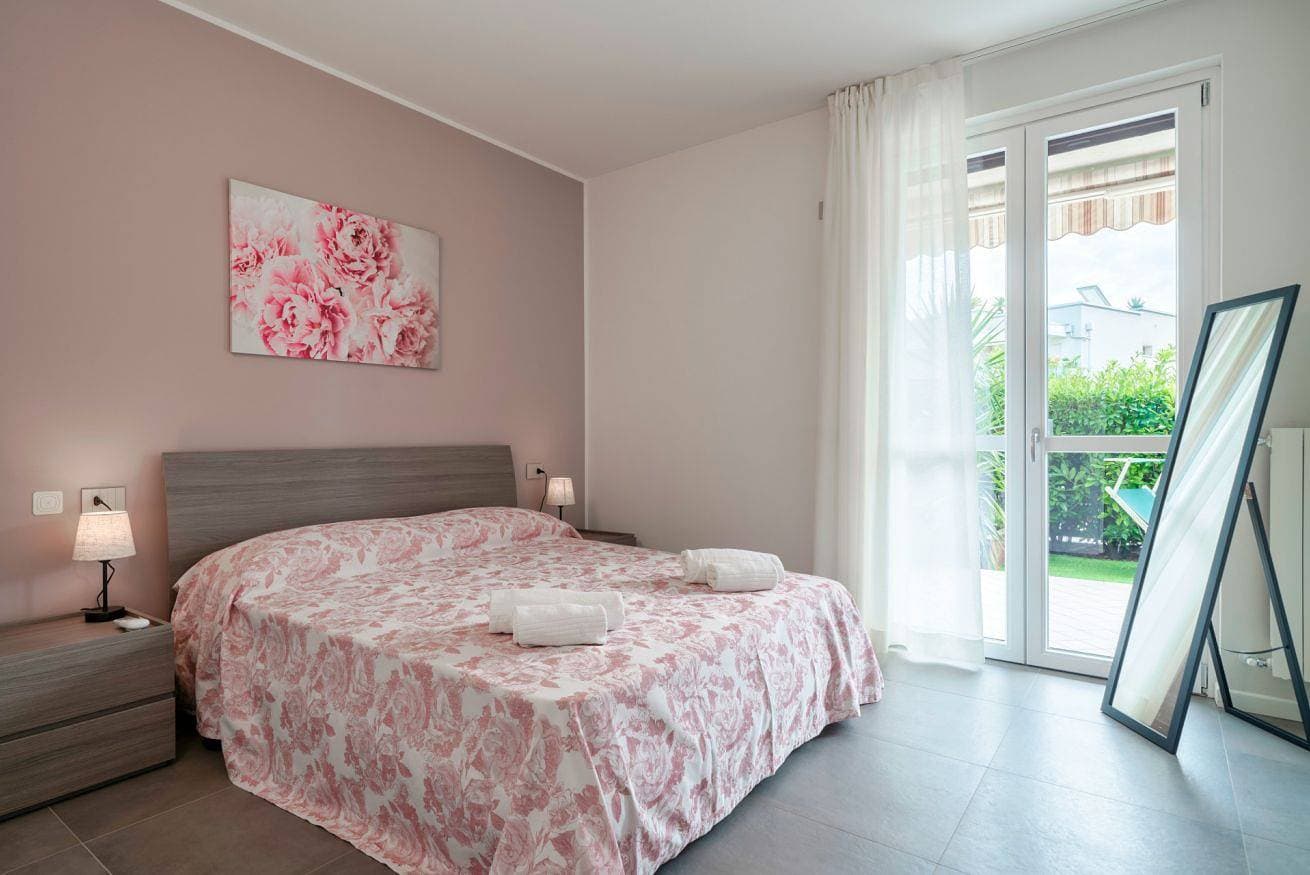 Foto 8 von 13: Ferienwohnung für 4 Personen mit Garten
