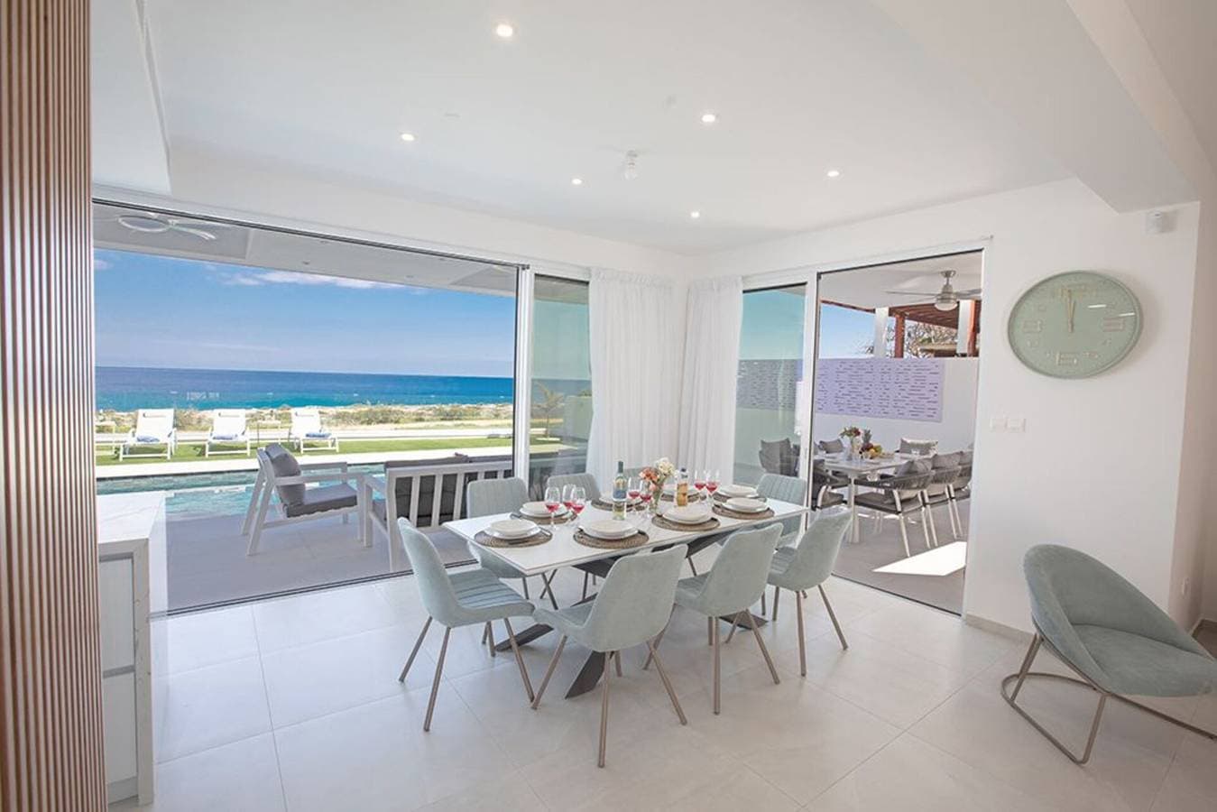 Foto 8 von 30: Luxury 5 Star Seafront Cottage – Cape Greco 1046