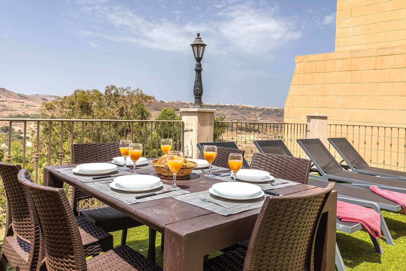 Foto 7 von 33: Villa für 4 Personen mit Garten