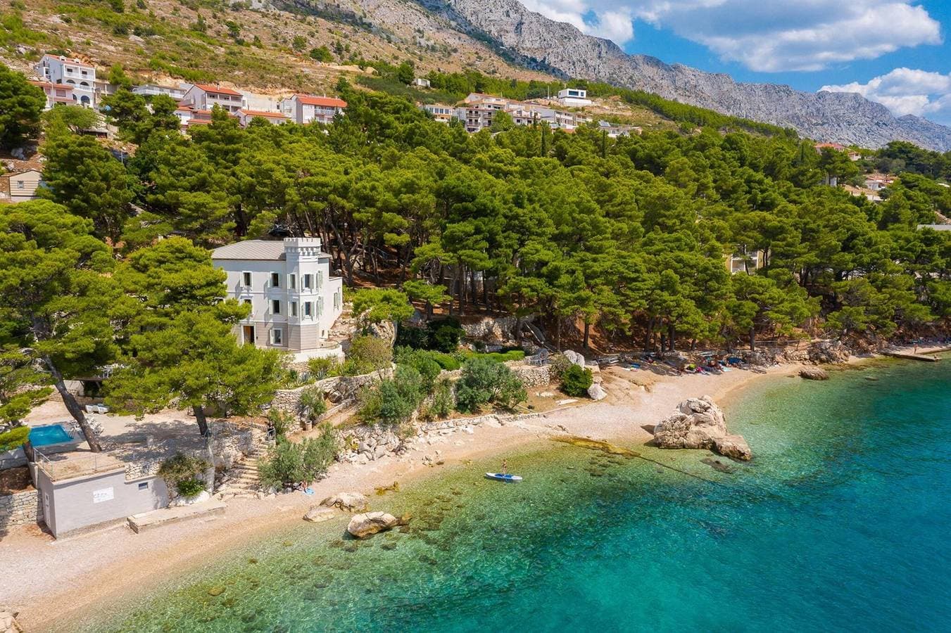 Foto 2 von 73: Luxury Beachfront Villa Sea Palace Omis with Pool