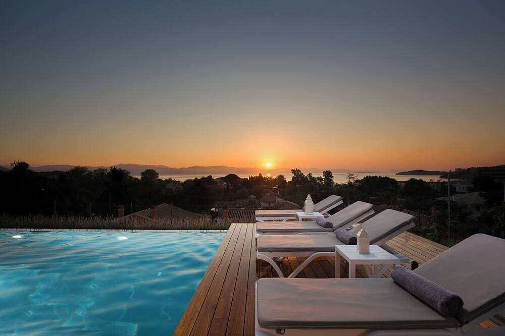Foto 12 von 16: Modern guest house with private pool and fantastic views to the beach