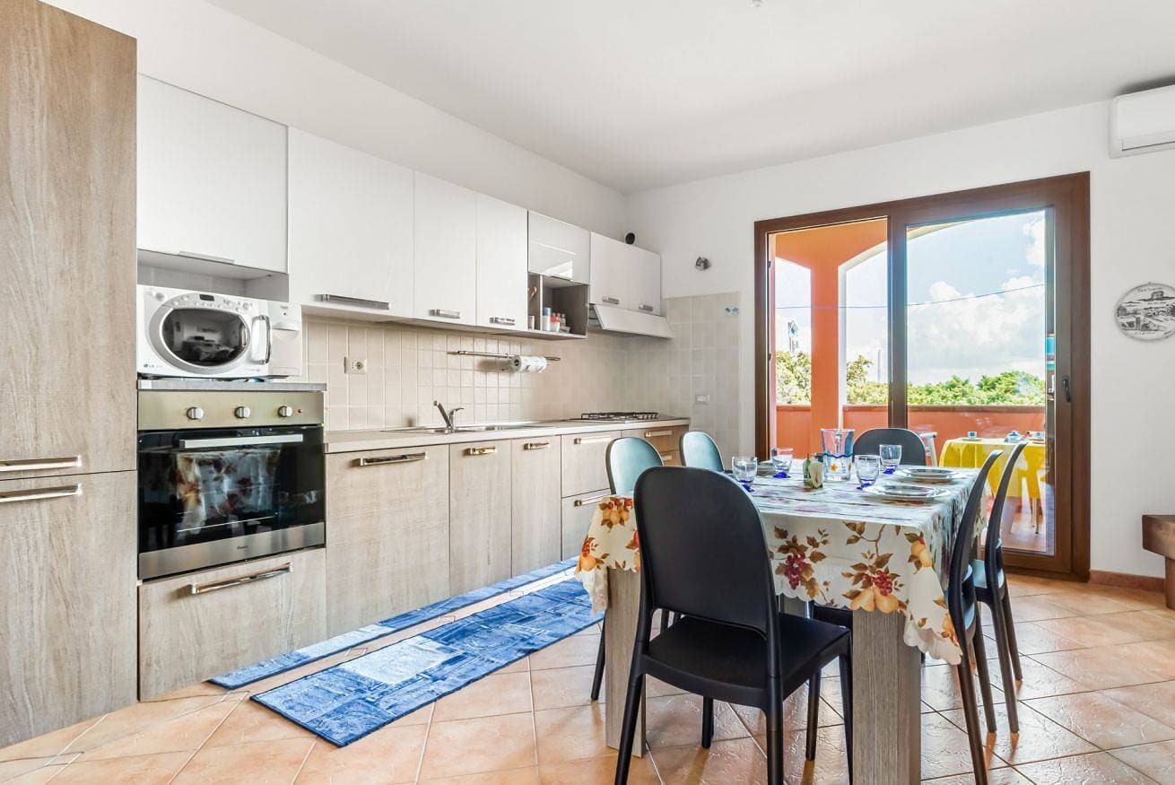 Foto 4 von 25: Ferienwohnung für 6 Personen mit Balkon/Terrasse