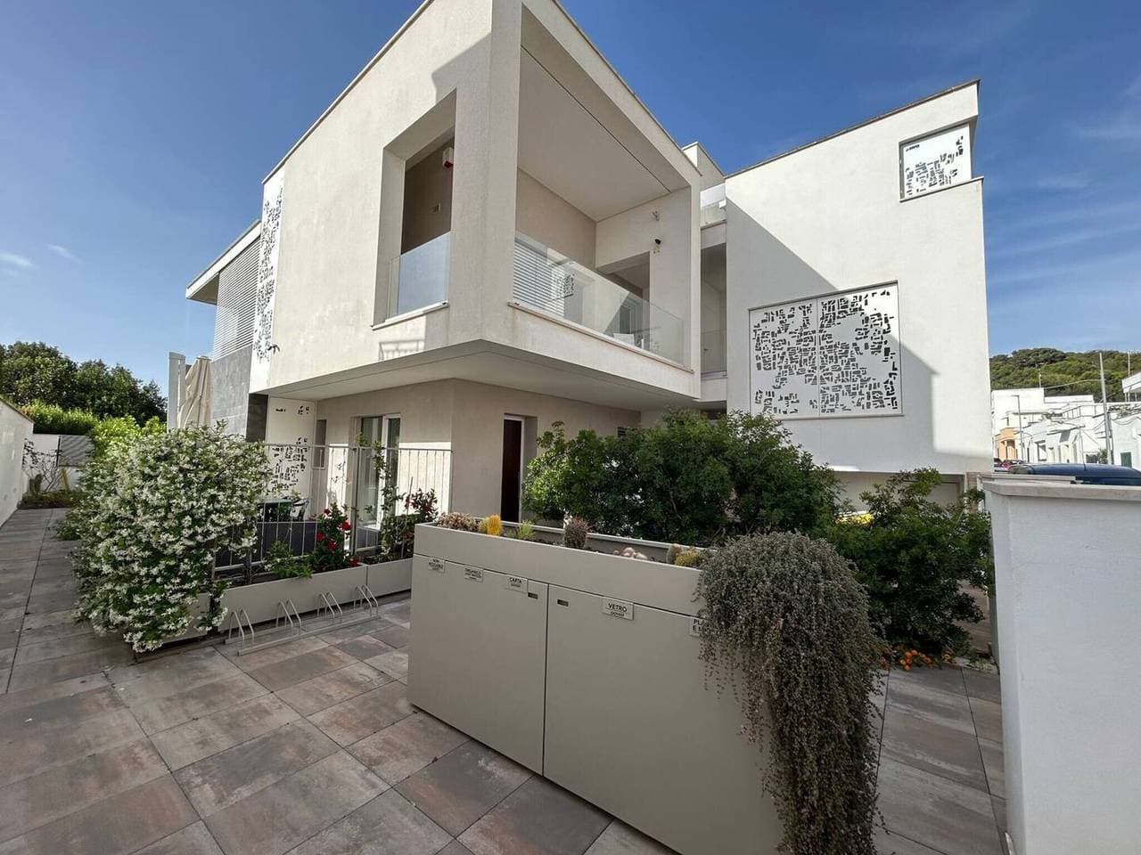 Foto 2 von 12: Ferienwohnung 'Scirocco' mit Privatterrasse, Wi-Fi und Klimaanlage