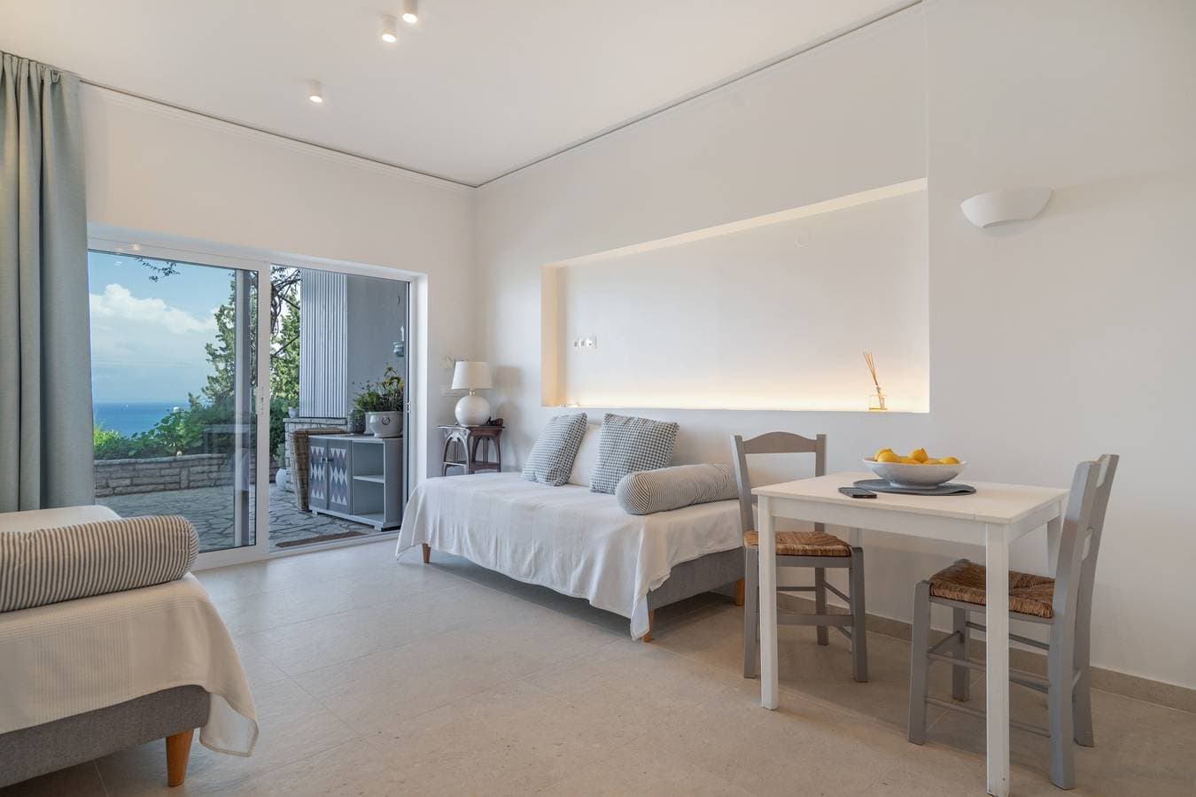 Foto 3 von 32: Ferienwohnung 'Myrto Homes Agios Nikitas Lefkada 4' mit Meerblick, Wi-Fi und Klimaanlage