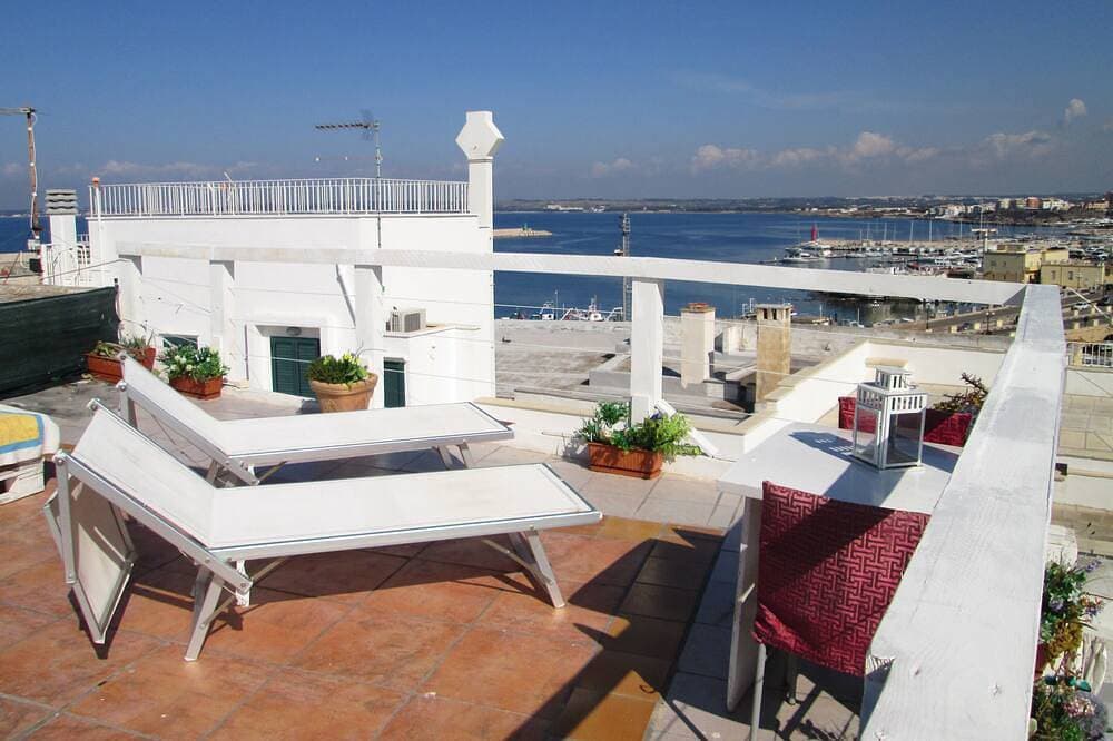 Penthouse D'Angio 'Gallipoli 1
