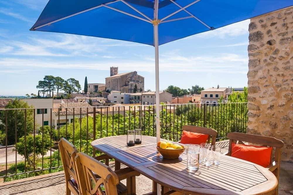 Margarita Sampol Palou Can Selva, Dorfhaus mit Traumblick bis Pto. Alcudia 1