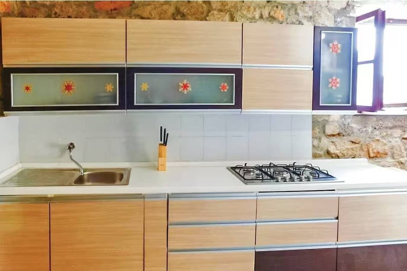 Foto 12 von 22: 3-Zimmer-Haus am Strand Bucht Srhov Dolac, Hvar