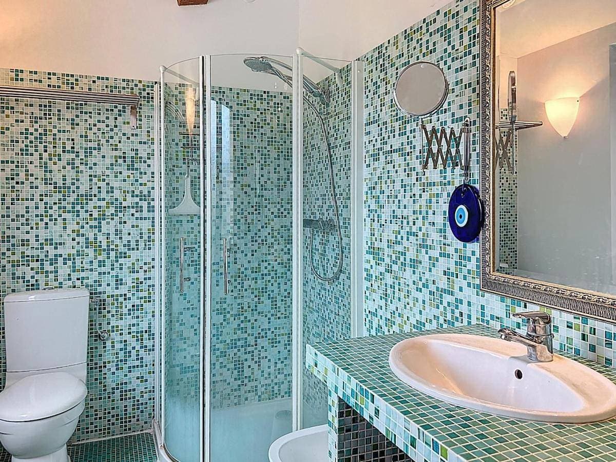 Foto 4 von 47: Villa with Private Pool