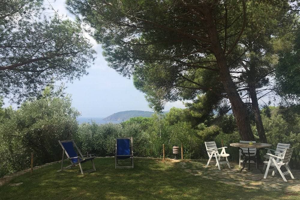 Foto 13 von 18: Ferienhaus mit Meerblick nur einen Steinwurf vom Strand bei Capoliveri