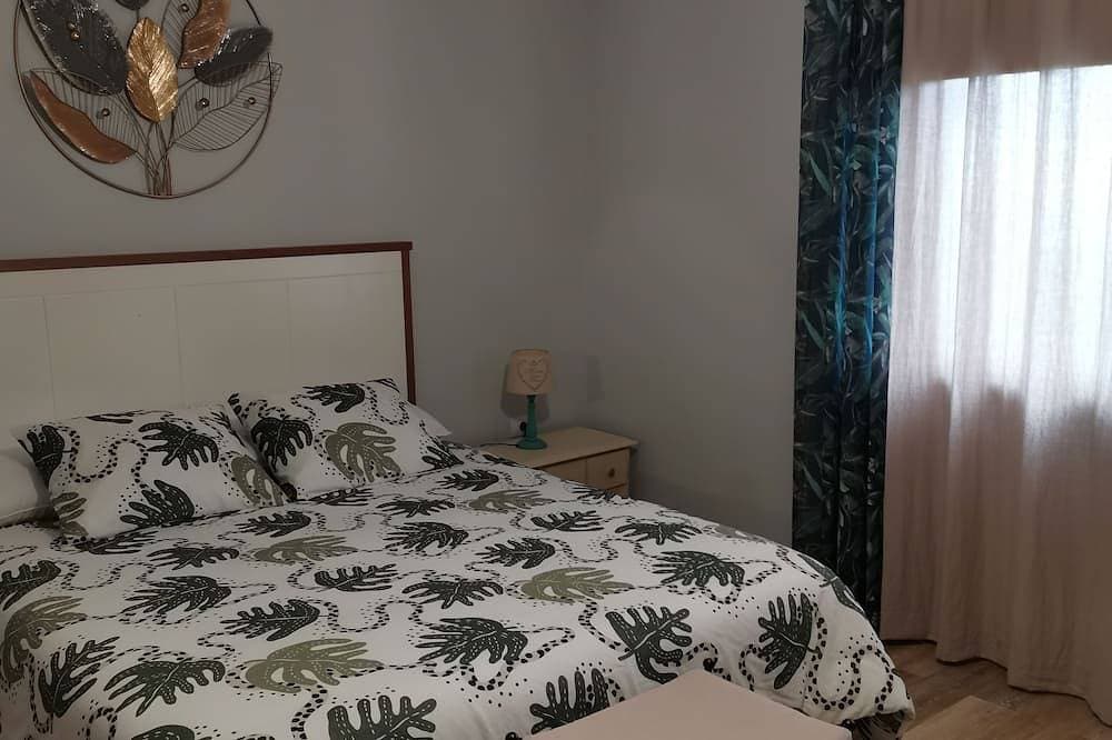 Foto 2 von 30: Finca Vistas al Teide, mit Privat Pool und Whirlpool, WLAN und Sat-TV