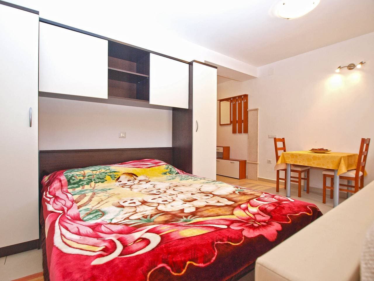 Foto 8 von 21: Ferienwohnung für 2 Personen mit Terrasse