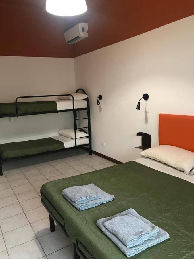 Foto 5 von 6: Double Room