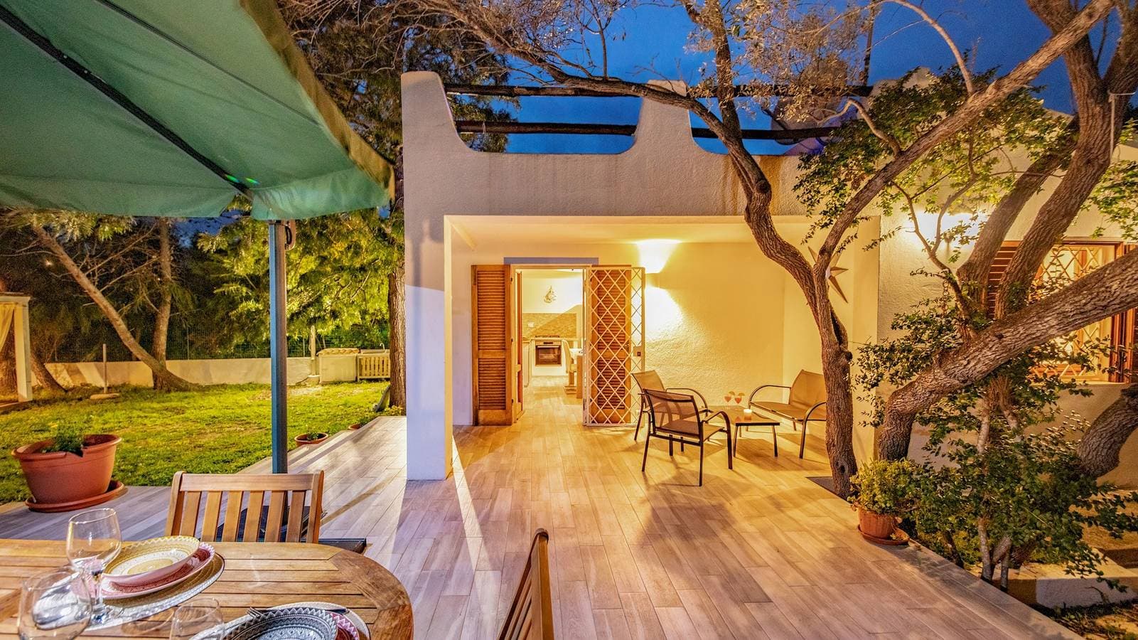 Foto 9 von 25: Villa für 6 Personen mit Terrasse