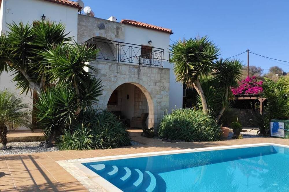 Villa Kristina, Luxusvilla, Meerblick, privater Pool, Wohnküche im Freien 1