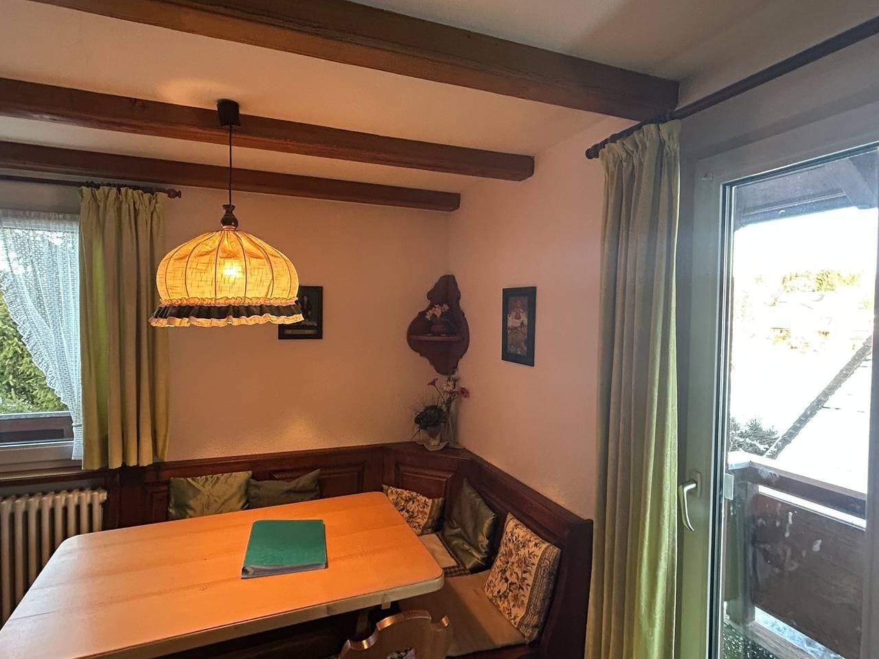 Foto 5 von 10: Fw6 Ferienwohnung Sicht zur Dorf Mitte, Luft Loved Appartement Loved Appartement