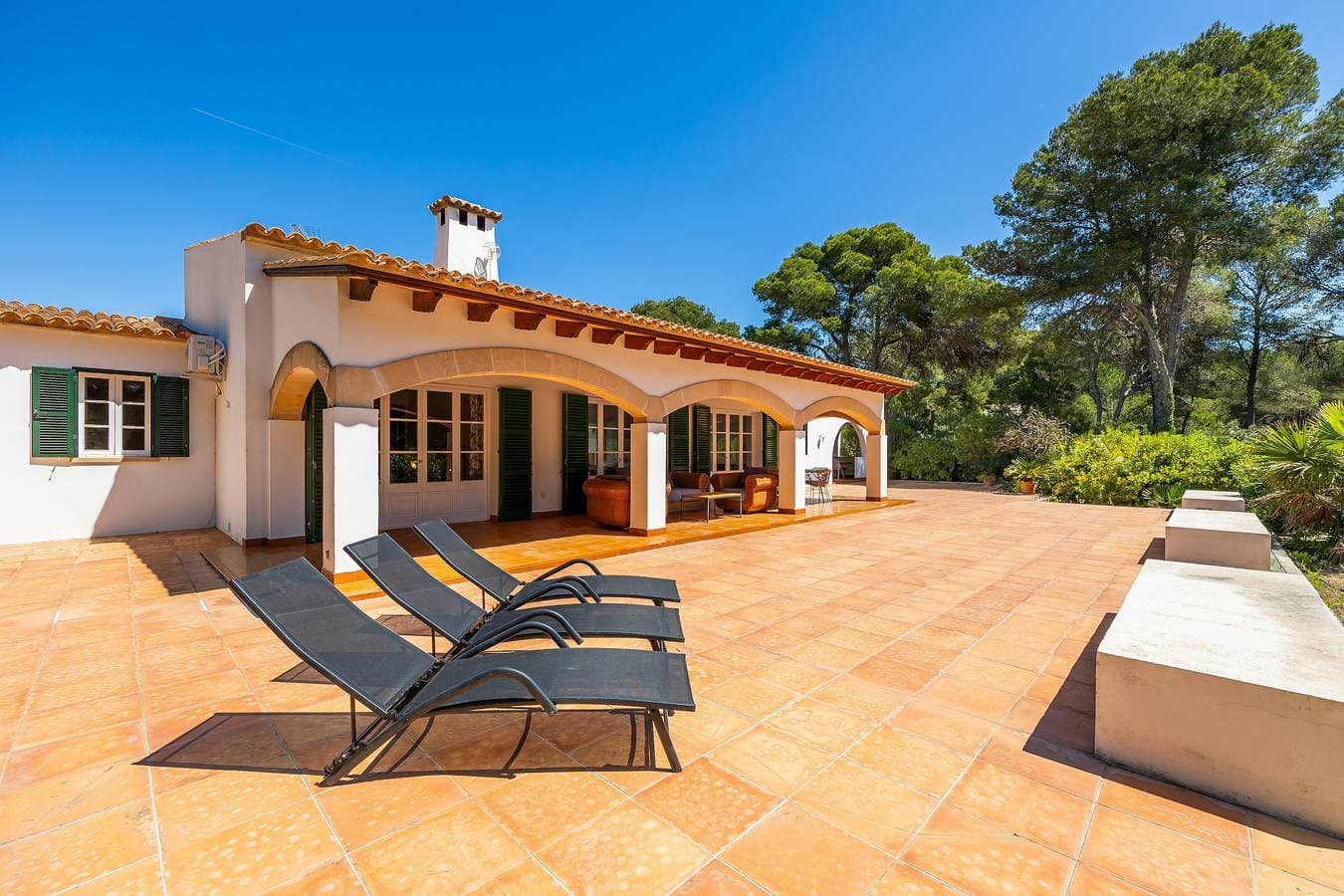 Casa Aladern 1